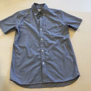 GAP kids blue chambray short sleeve button down